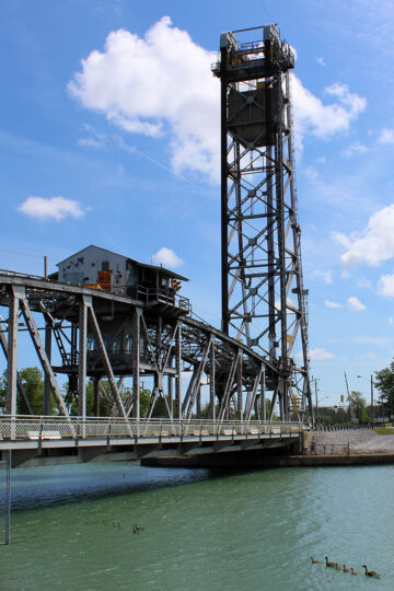 Welland Canal Niagara Bruce Trail