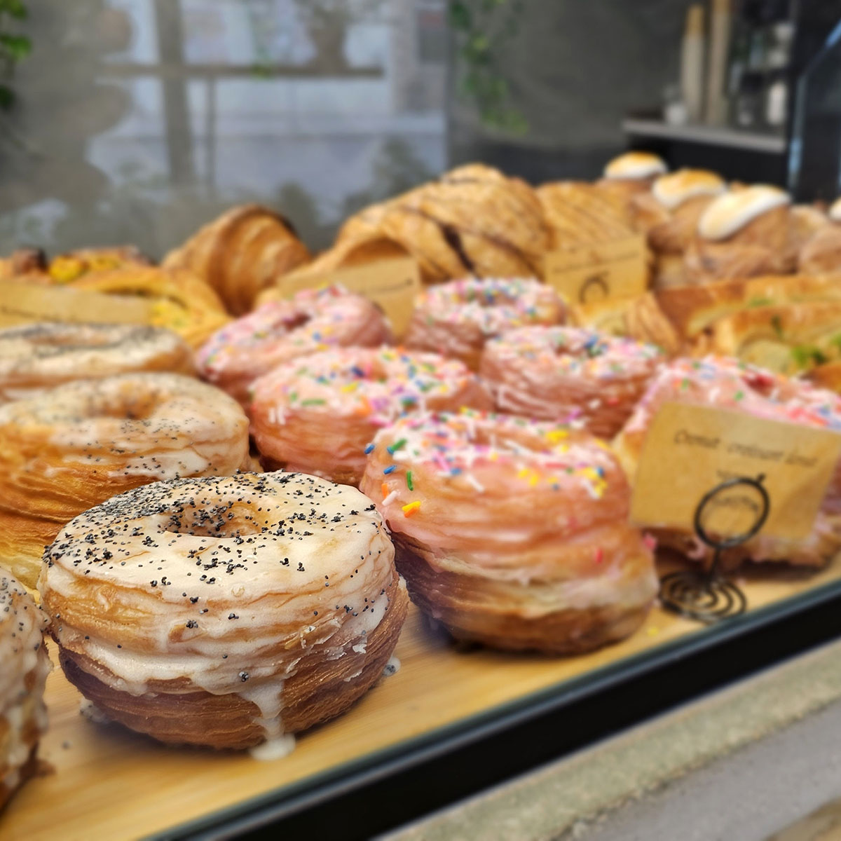 Vegan restaurants in Winnipeg