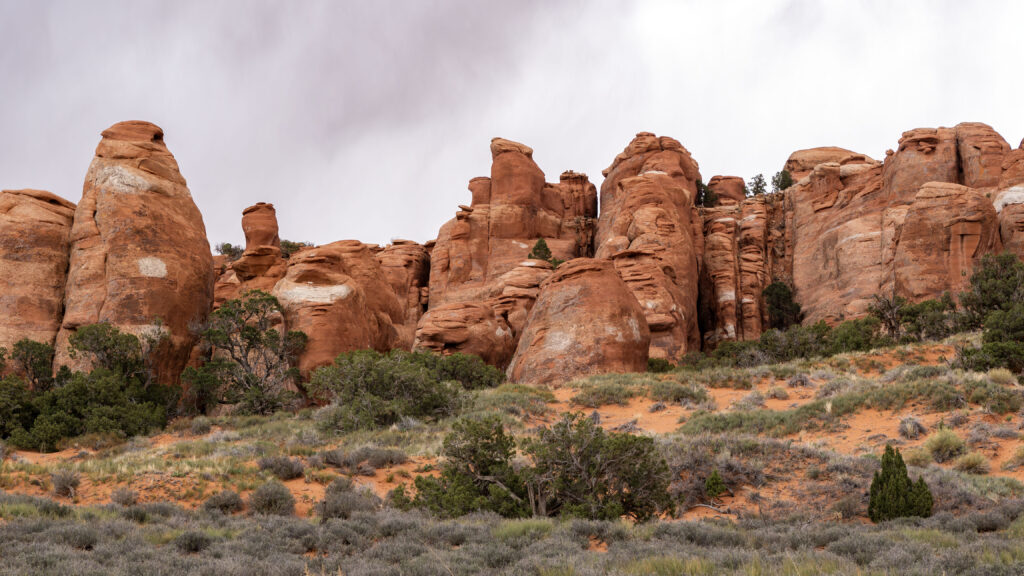 Broken Arch Loop Trail