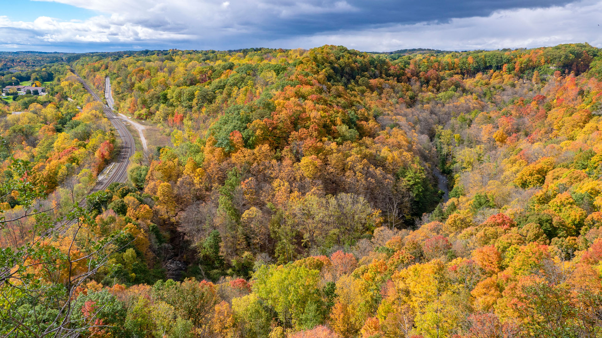 Dundas Peak