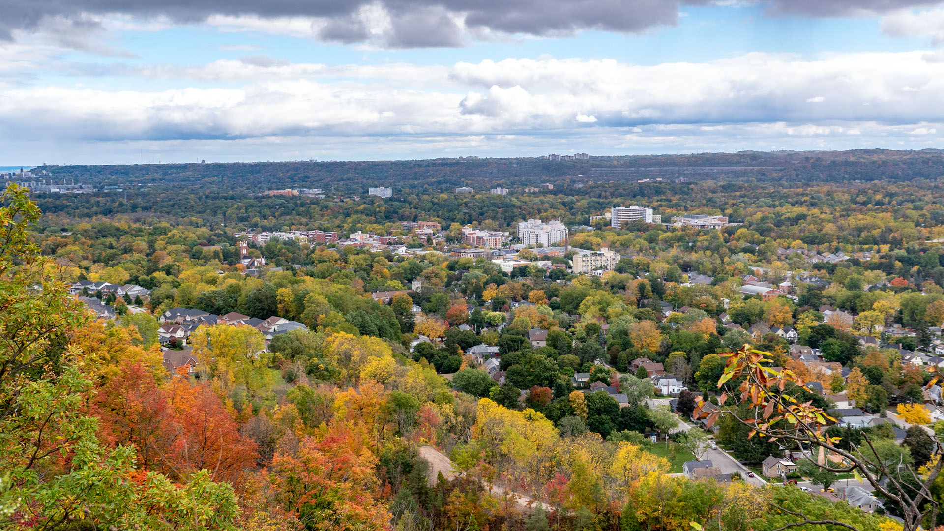 Dundas Peak