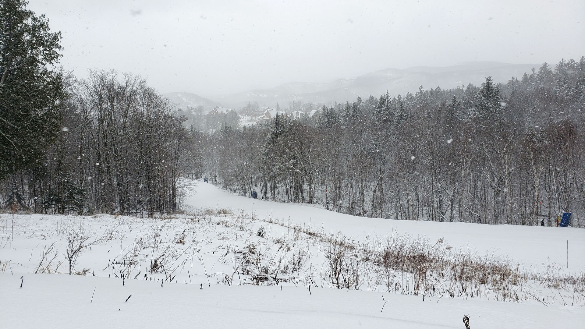 2019-MontTremblant092 Mont Tremblant Winter Activities - Skiing and Snowboarding