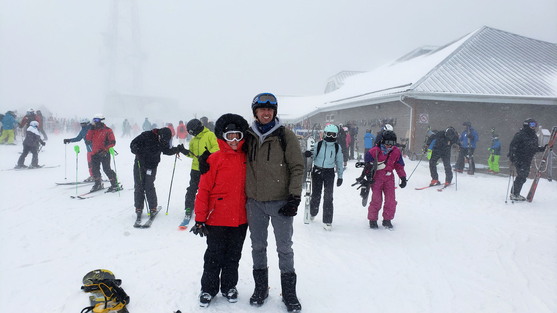 2019-MontTremblant113 Lauren and Justin at Mont Tremblant in winter