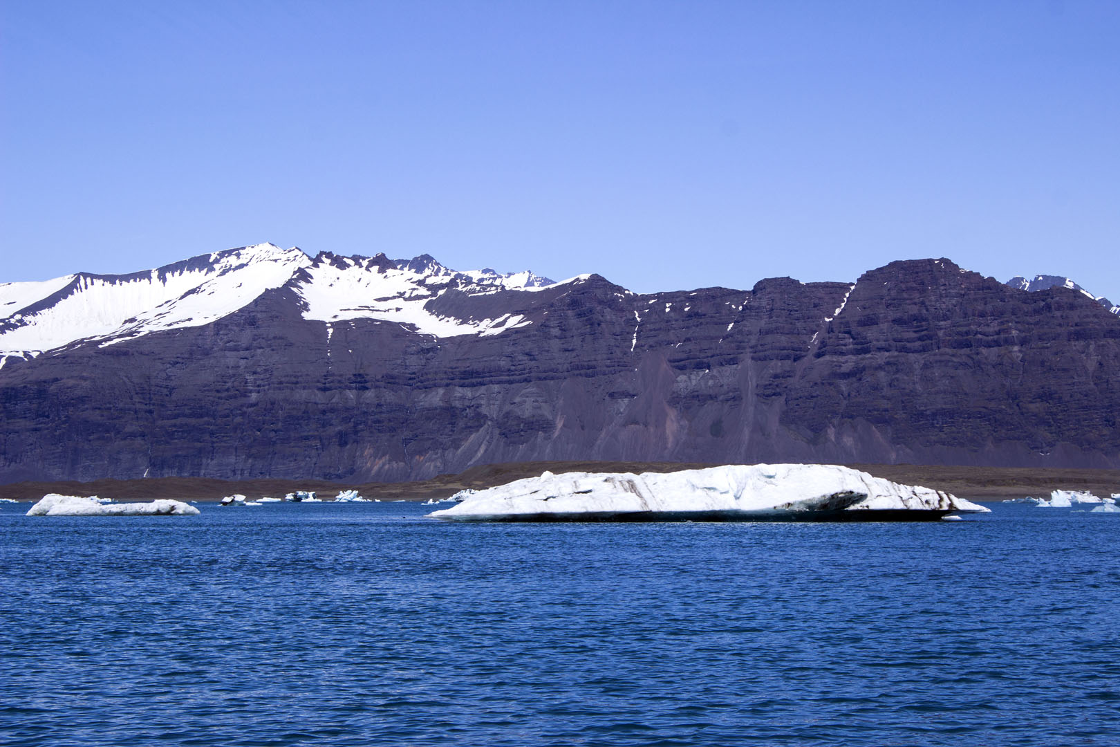 2016-Jokulsarlon009 Jokulsarlon Glacier Lagoon in Iceland