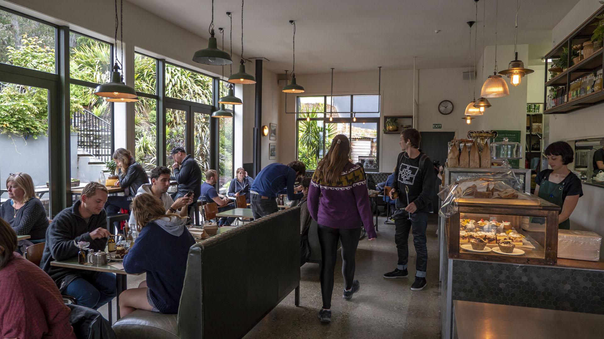 Queenstown Vegan: Bespoke Kitchen