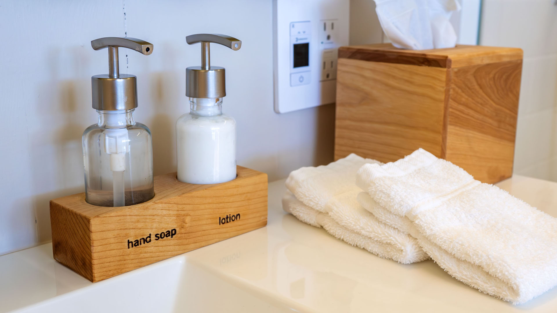 2024-FogoIsland028 Bathroom Fogo Island Inn