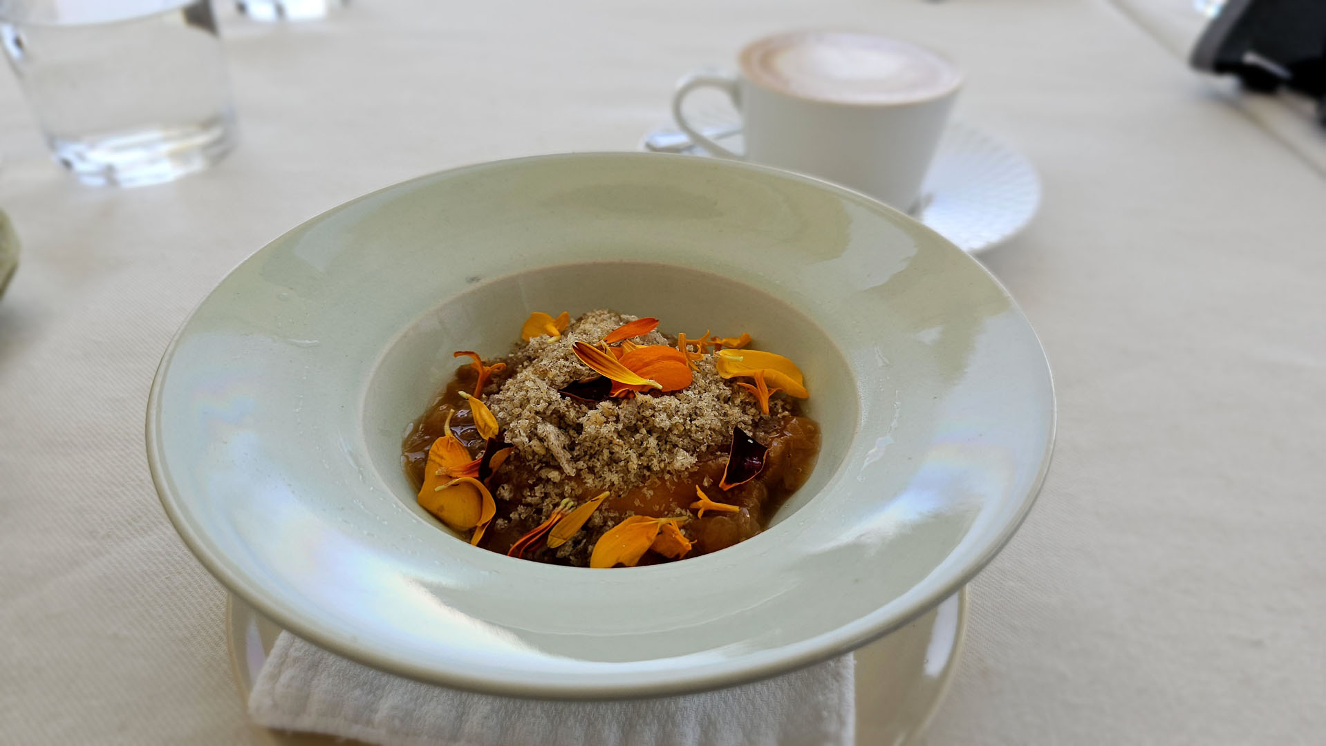 2024-FogoIsland043 Lunch at the Fogo Island Inn