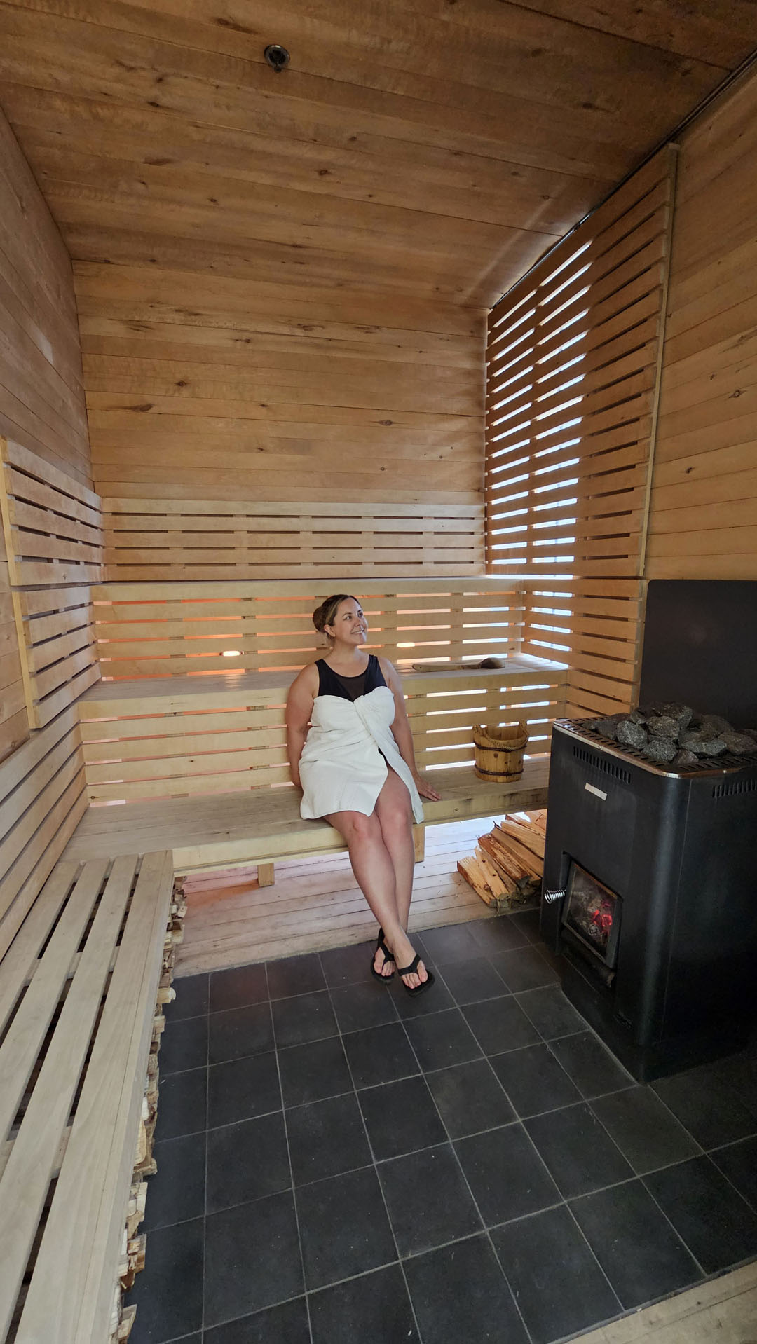 2024-FogoIsland139 Rooftop Saunas