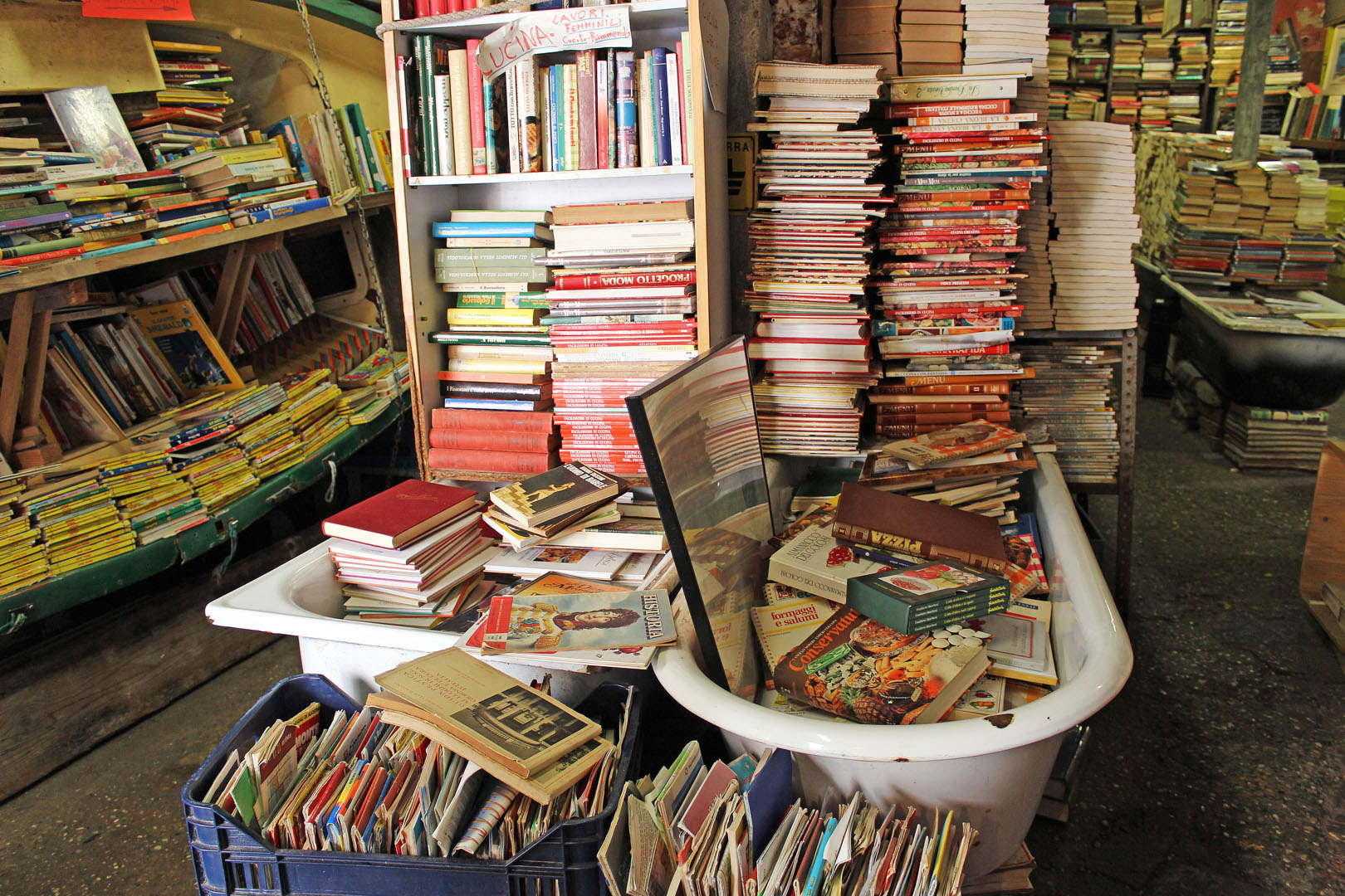 Libreria Acqua Alta