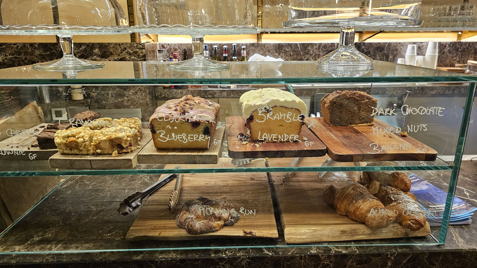 Mayvn Cafe