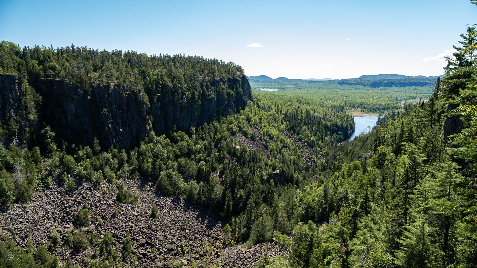 Ouimet Canyon Provincial Park