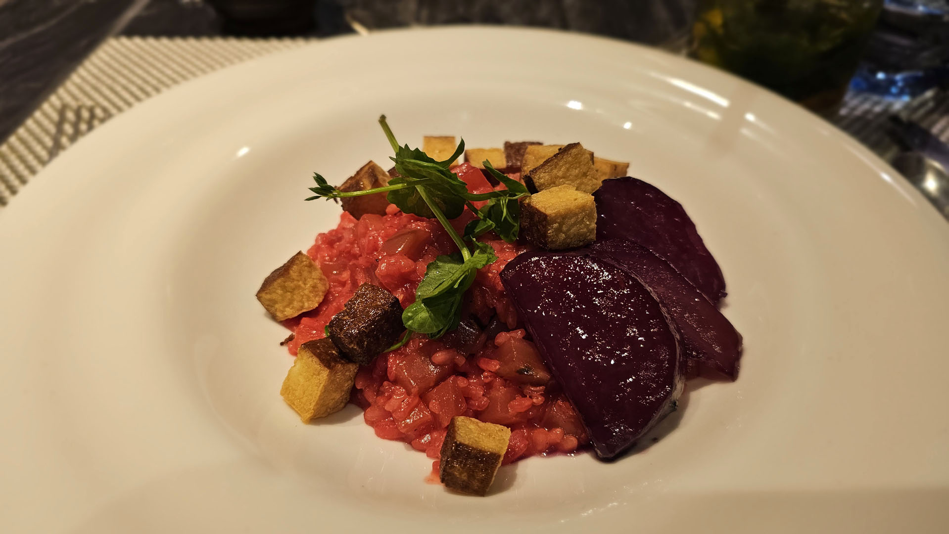 Vegan Dinner on Riverside Luxury Cruises