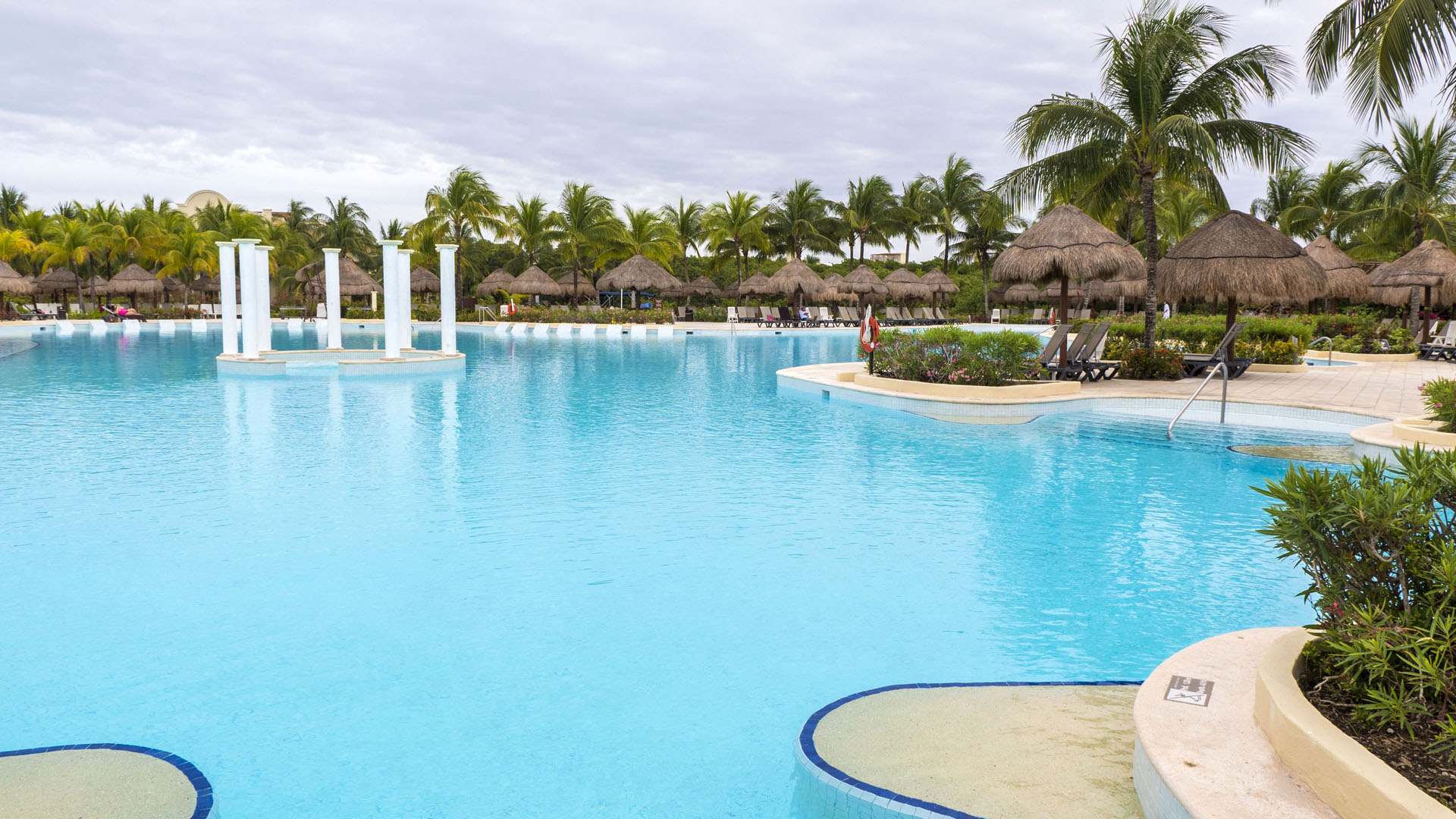 Swimming Pool at Grand Palladium Select White Sand Resort