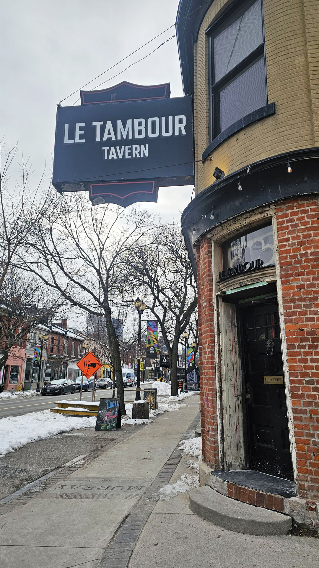 Le Tambour Tavern