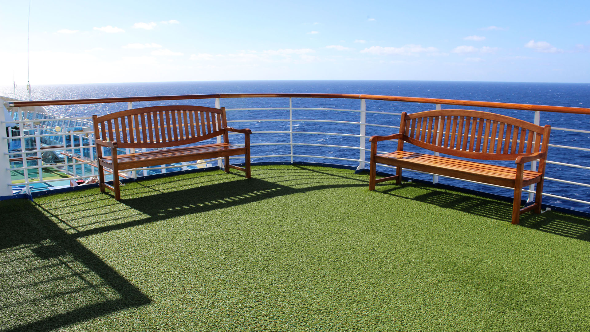 Caribbean Princess Golf Green
