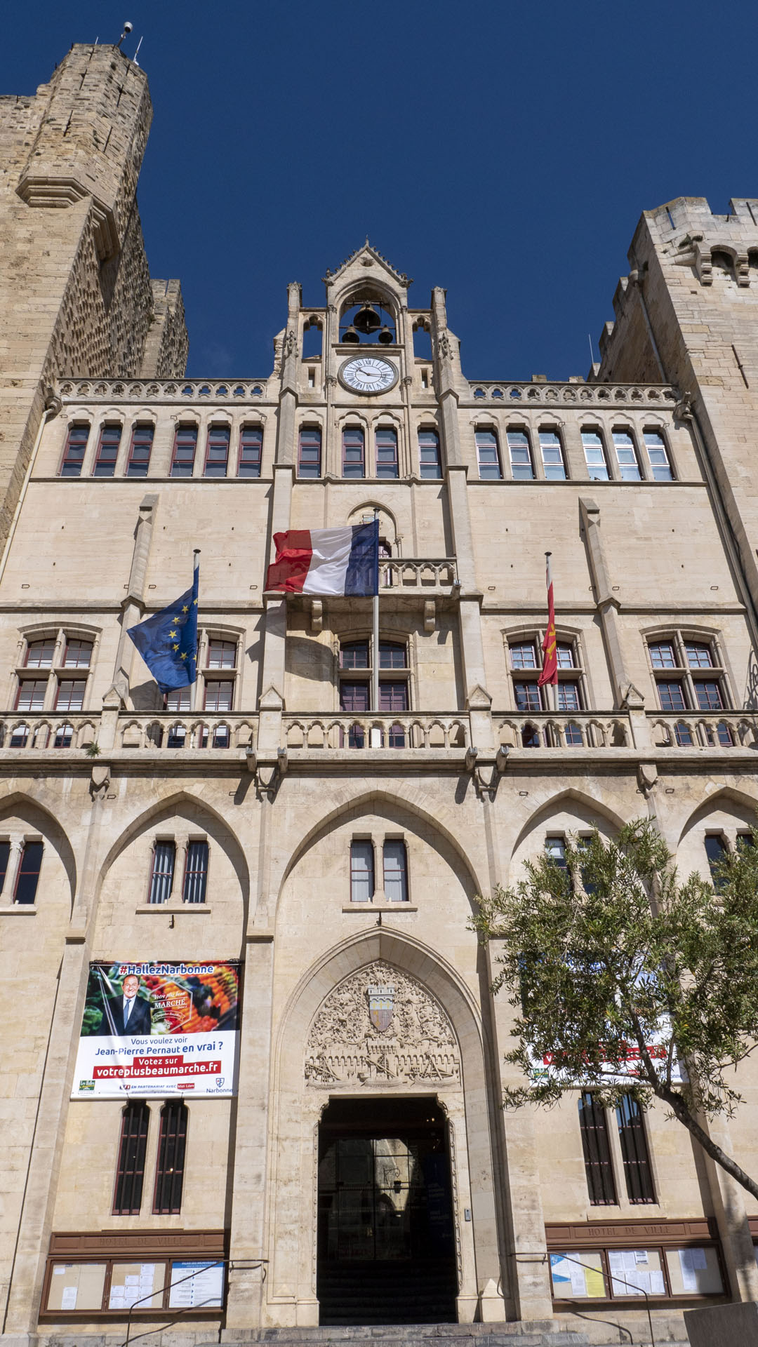 Archbishops' Palace (Palais des Archevêques)