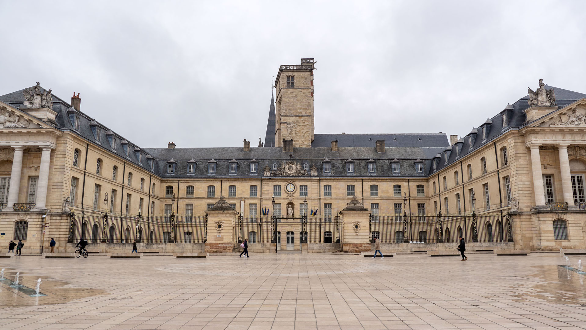 Palace of the Dukes and Estates of Burgundy (Palais des Ducs et des États de Bourgogne)