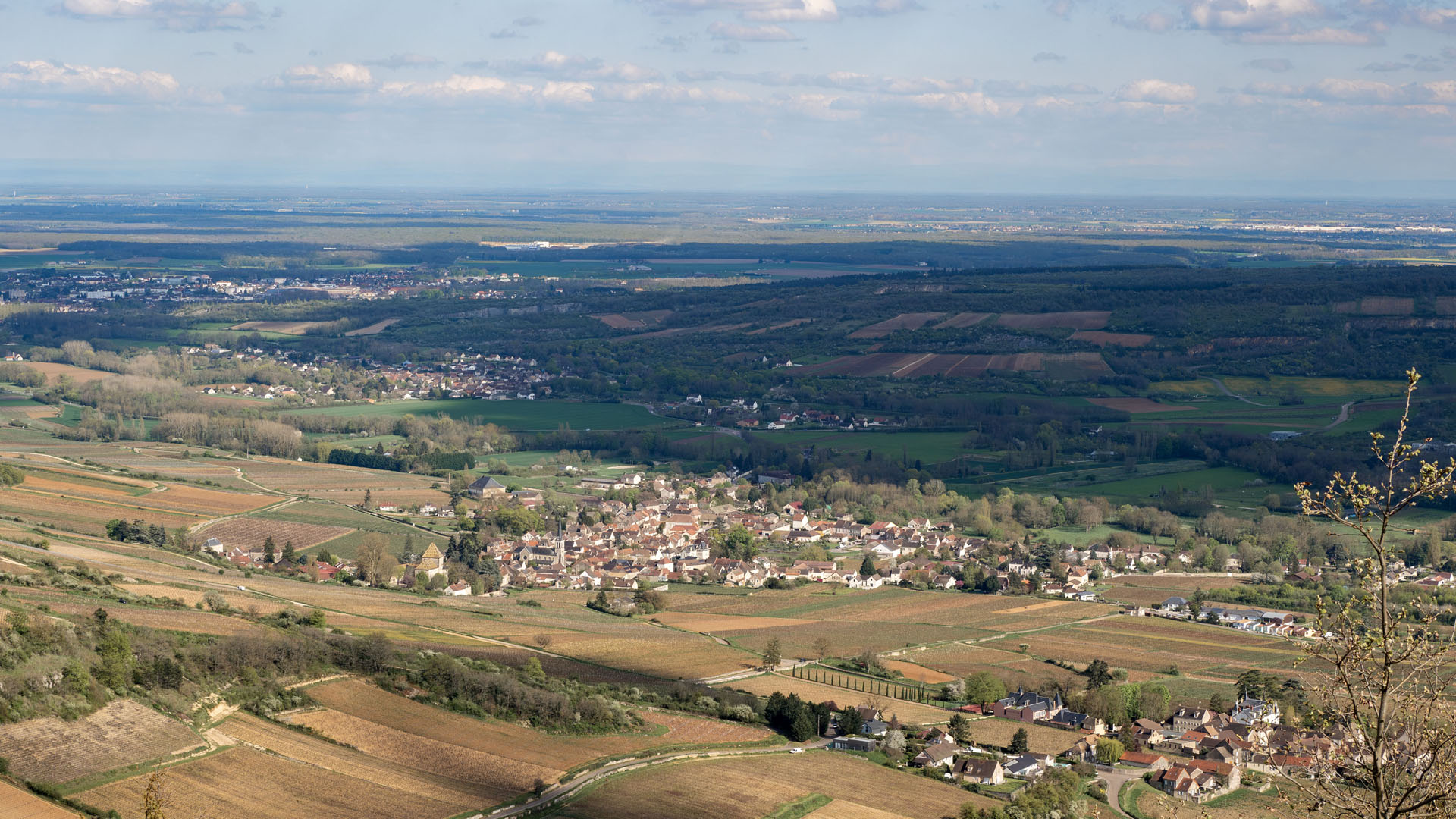 Mountain of Three Crosses, Burgundy
