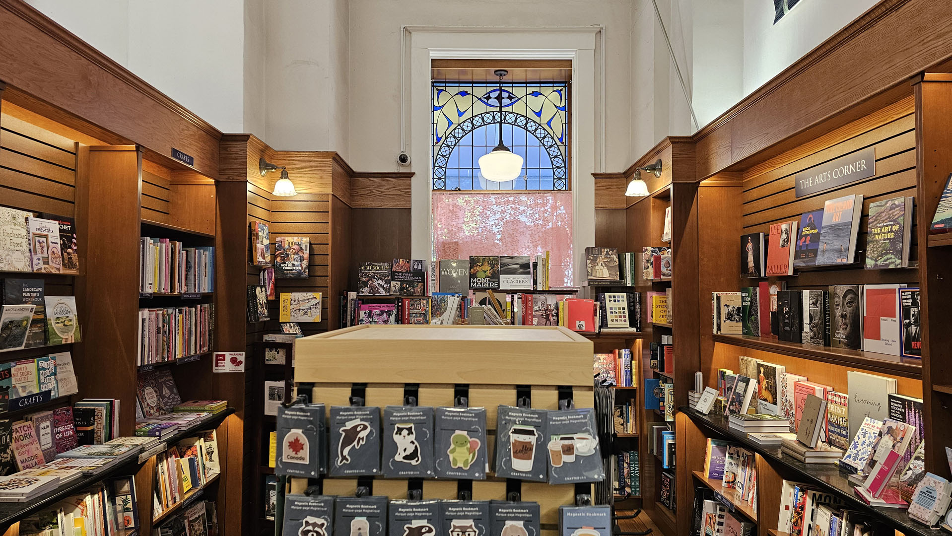 Munro's Books