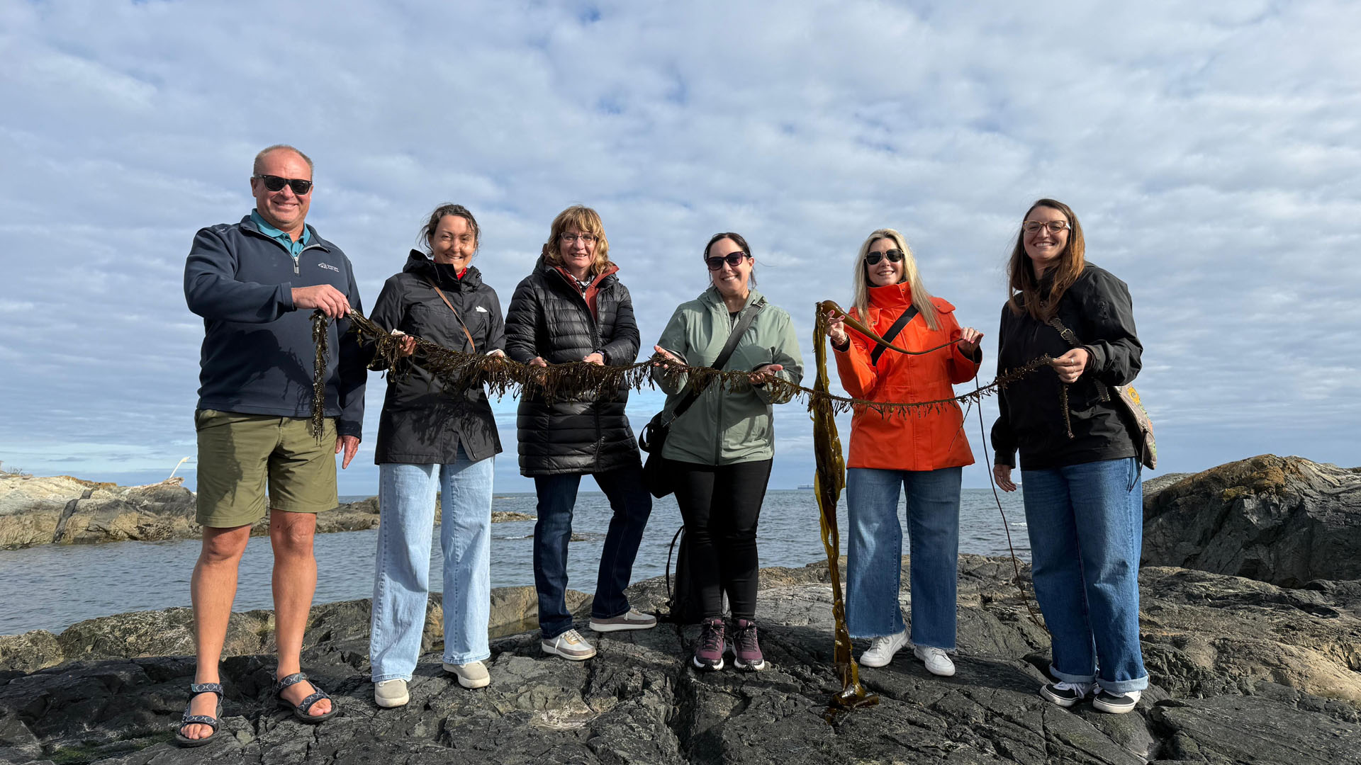Dakini Tidal Wilds - Seaweed tour in Victoria
